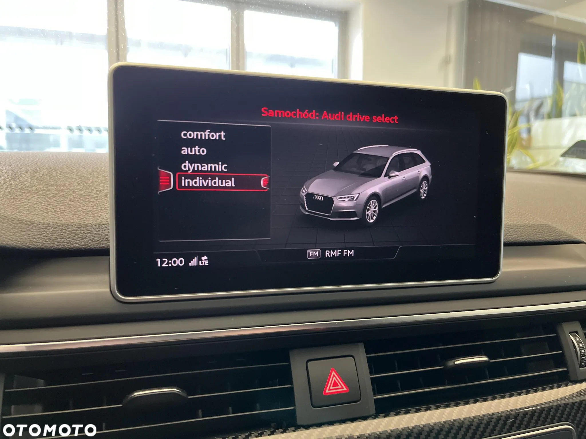 Audi RS4 Quattro Tiptronic - 28