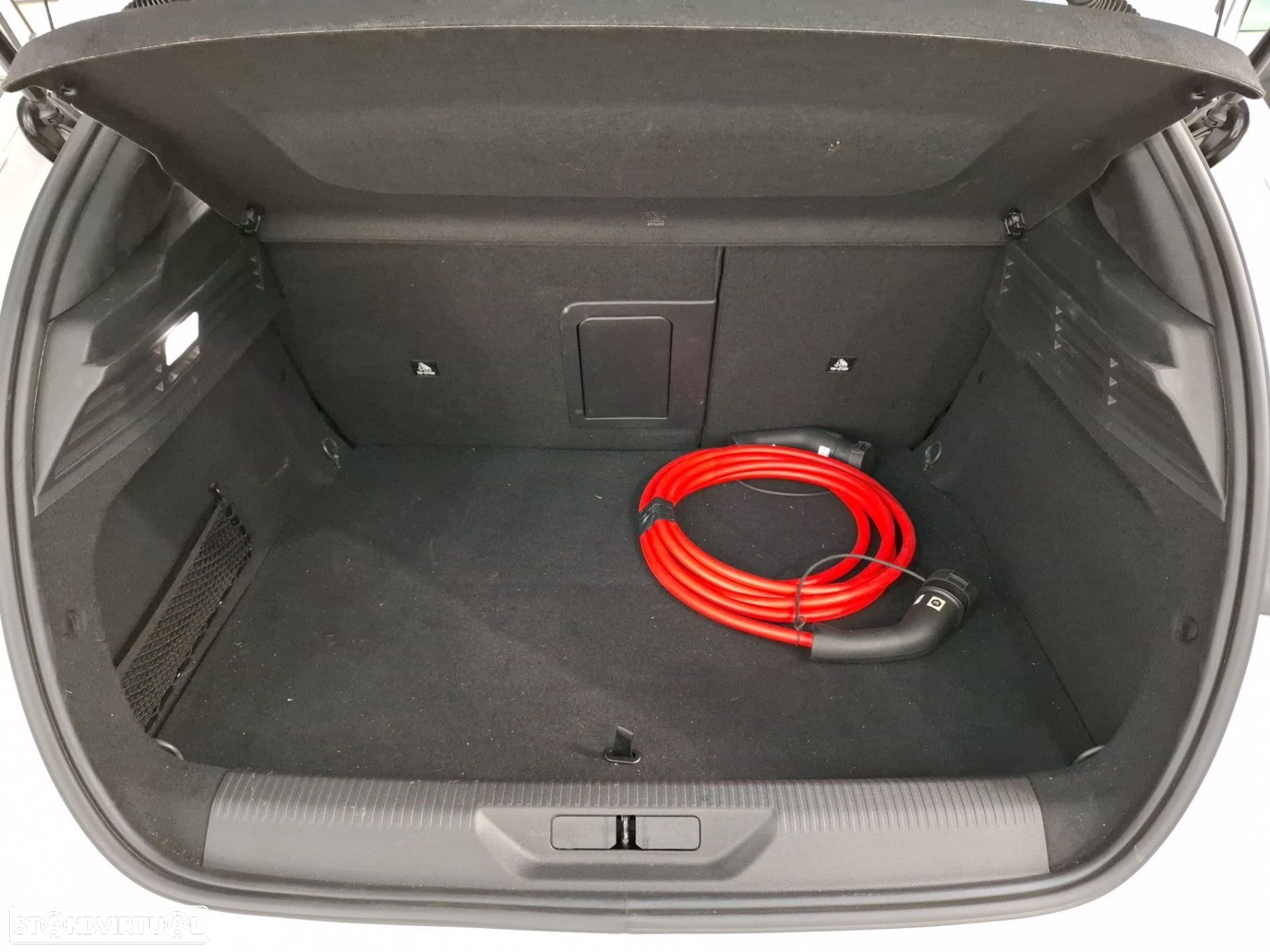 Peugeot e-308 54 kWh Allure - 7
