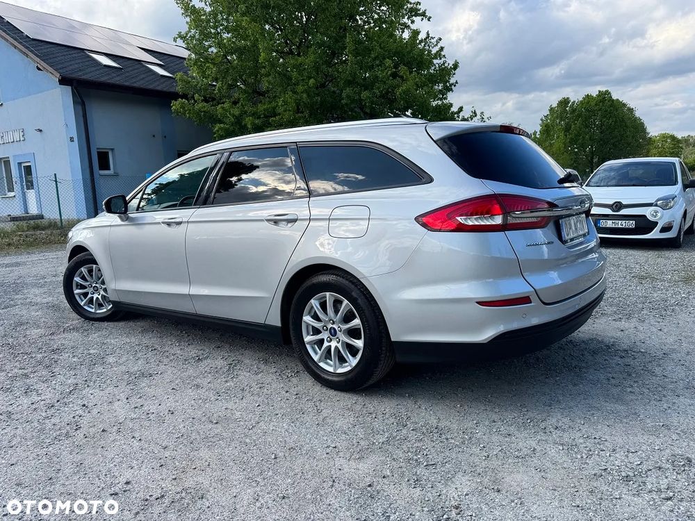 Ford Mondeo - 7