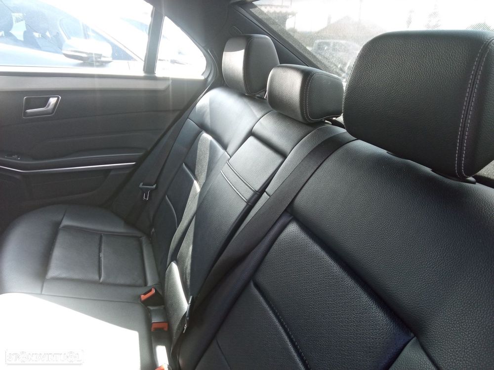 Mercedes-Benz E 300 Bluetec Hybrid Elegance - 21