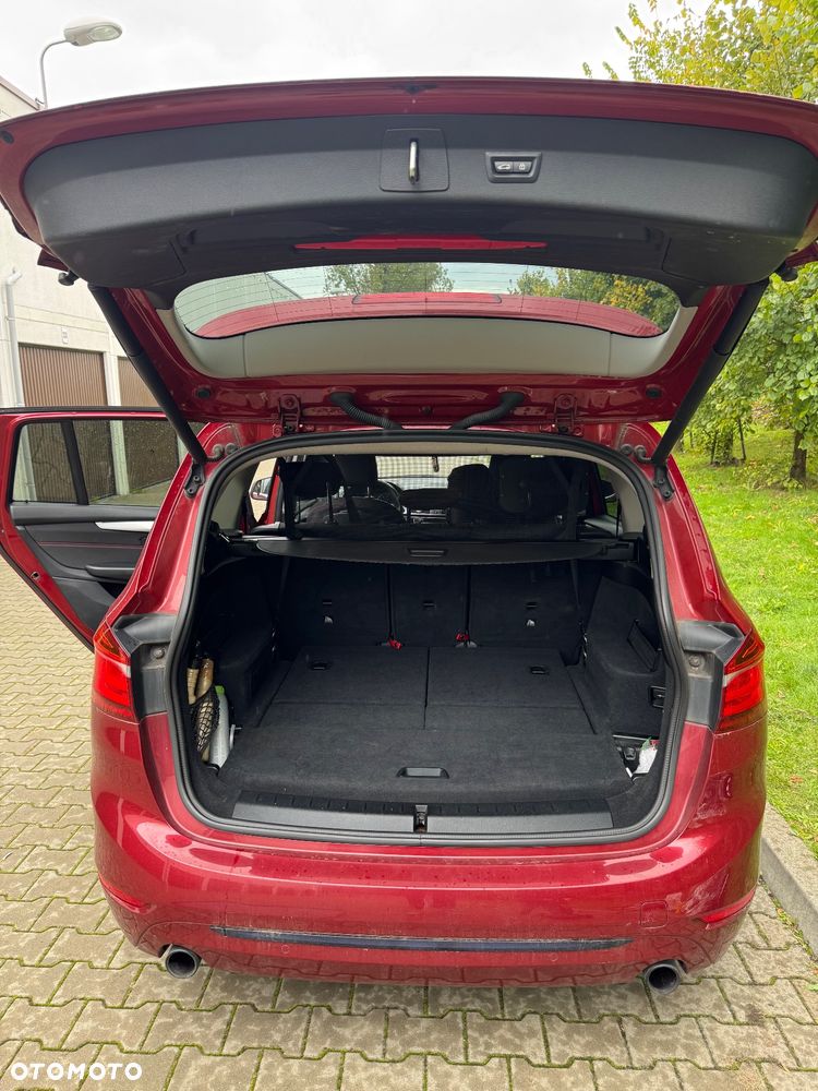 BMW Seria 2 220d Sport Line - 10