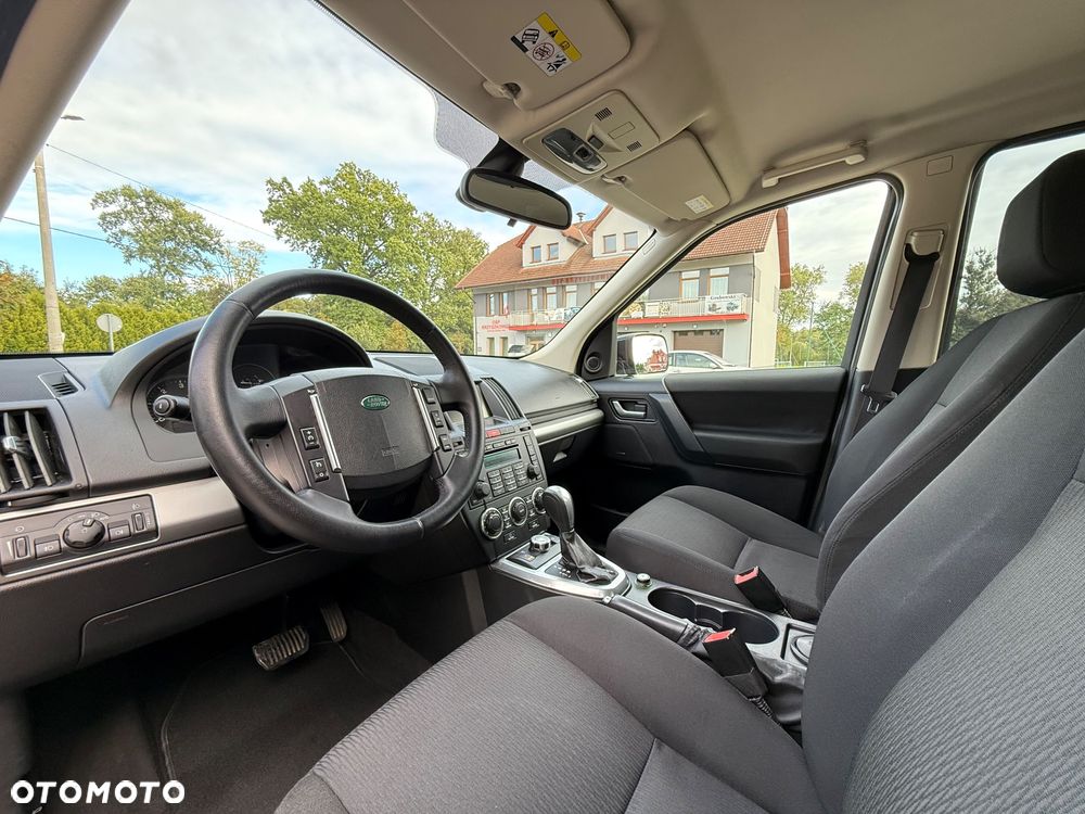 Land Rover Freelander II 2.2 sD4 S - 16