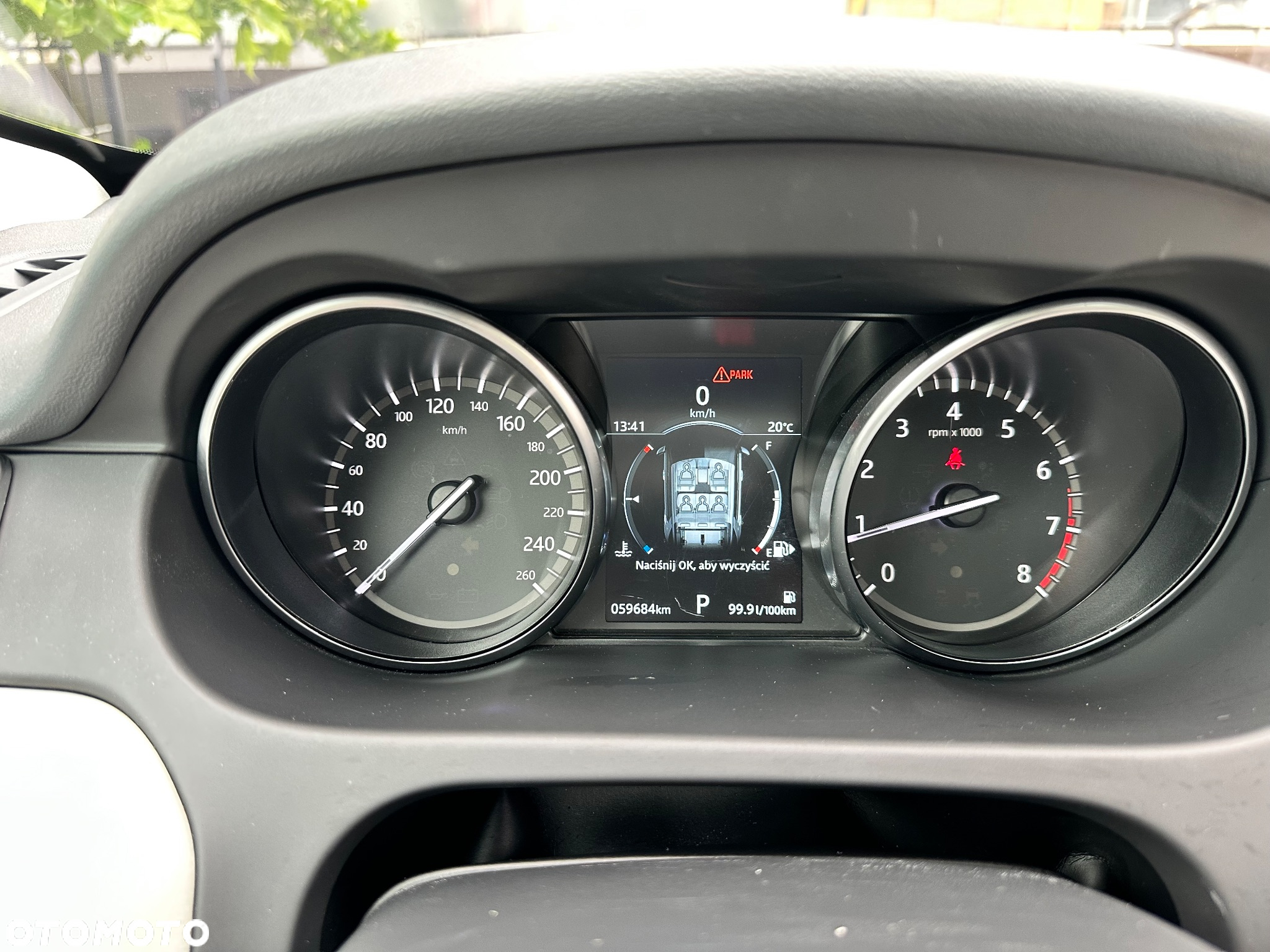 Land Rover Discovery Sport 2.0 Si4 HSE - 17