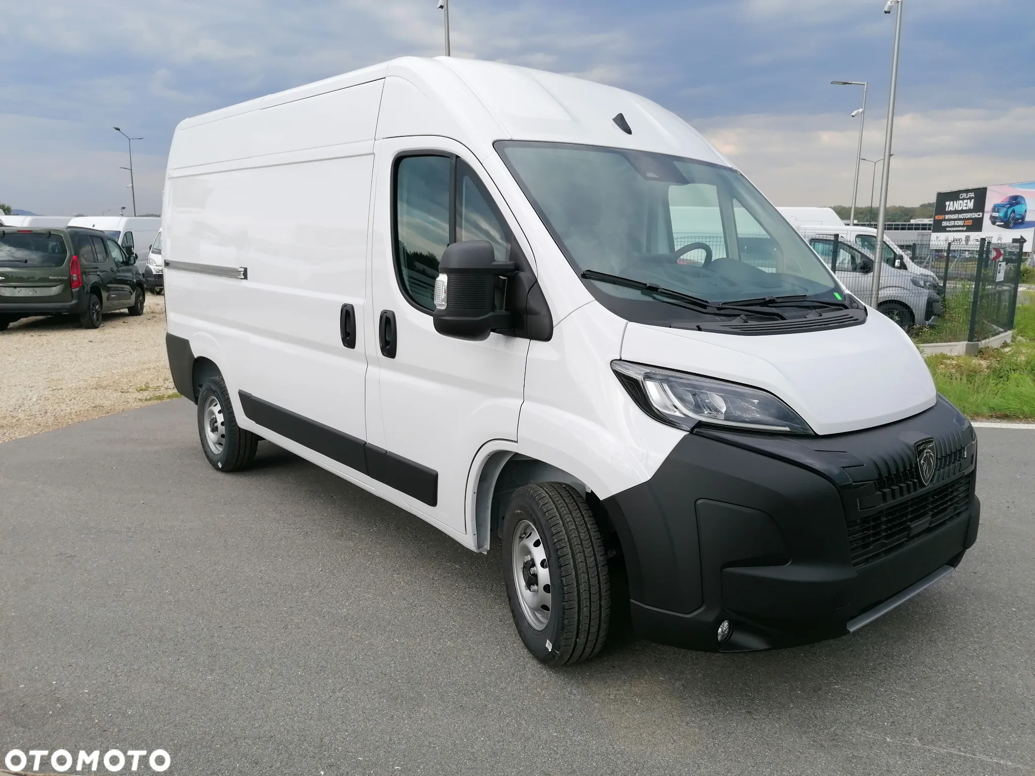 Peugeot Boxer Furgon L2H2 2.2 H3-POWER 140KM MT6 - 5