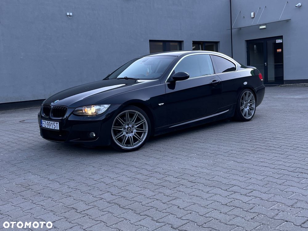 BMW Seria 3 325i - 1