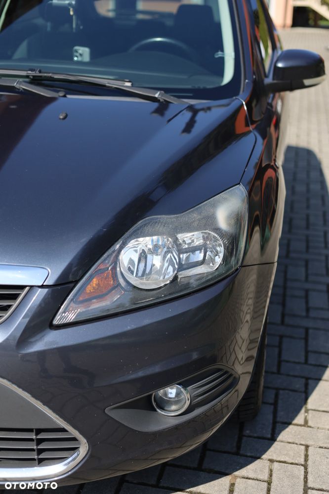 Ford Focus 1.8 Titanium - 5