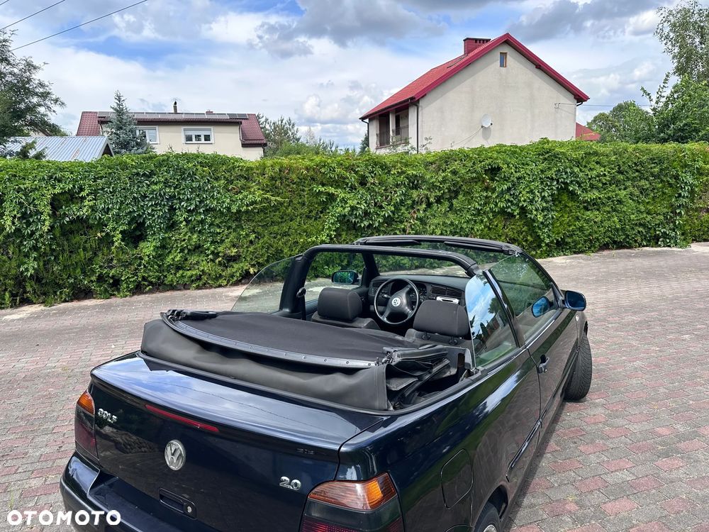 Volkswagen Golf - 12