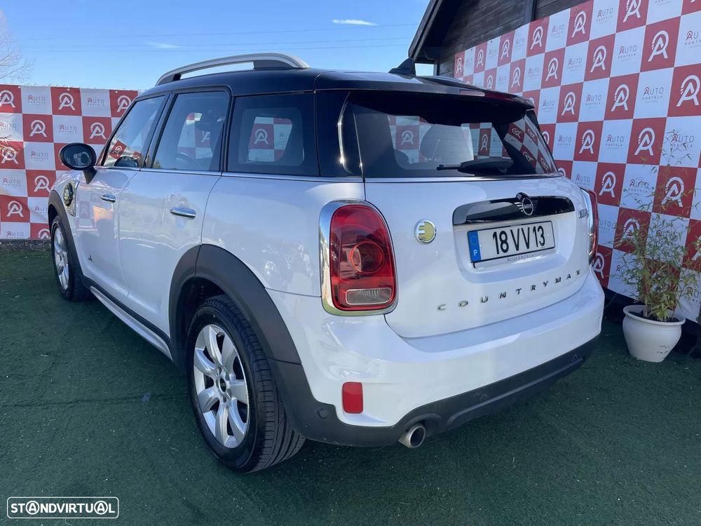 MINI Countryman Cooper SE ALL4 Auto - 4