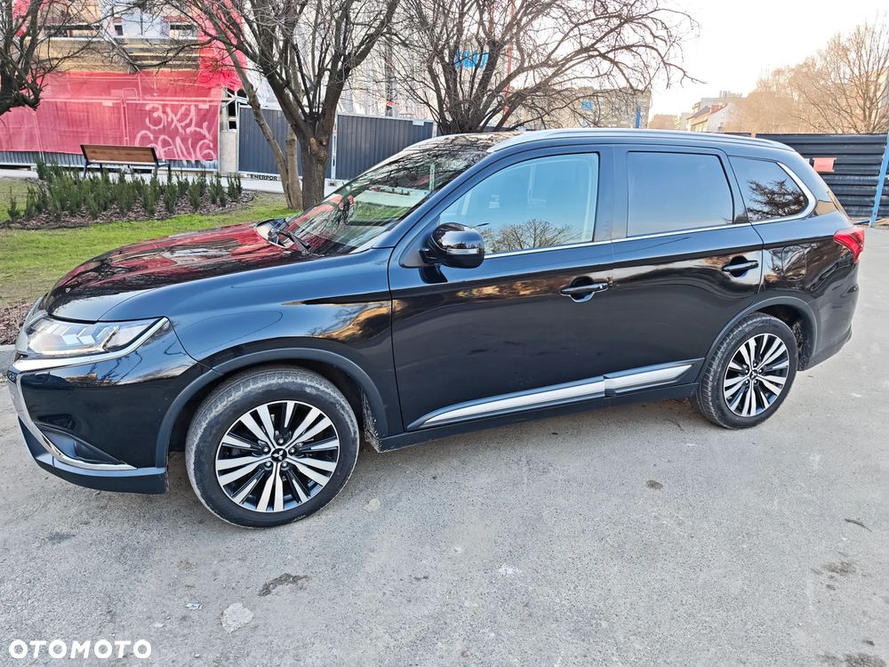 Mitsubishi Outlander 2.0 Intense + SDA 4WD CVT - 1