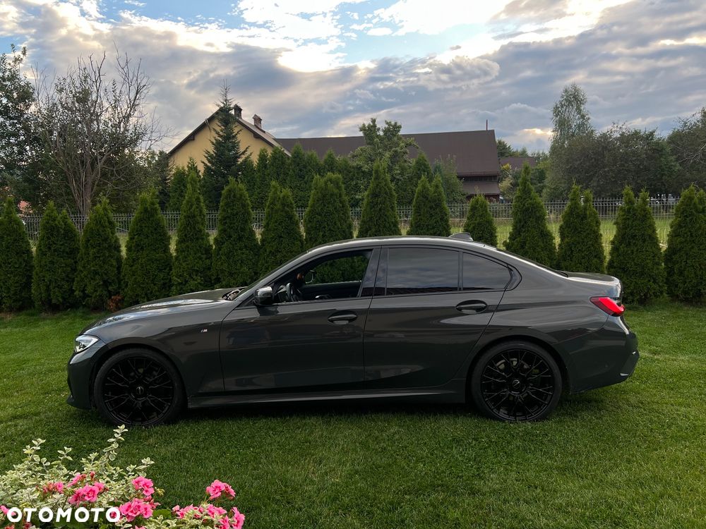 BMW Seria 3 320d xDrive M Sport sport - 3