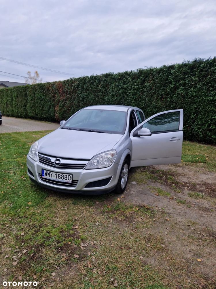 Opel Astra - 1