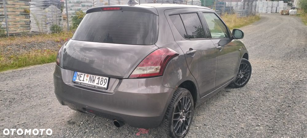 Suzuki Swift - 17