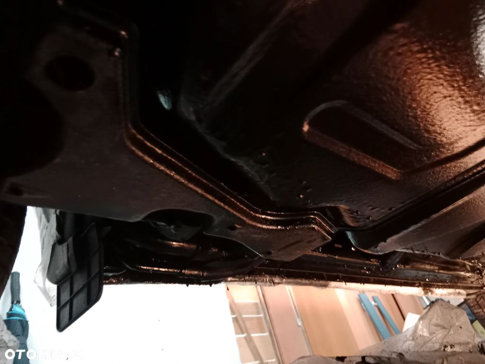 Toyota RAV4 2.0 Premium MS - 32