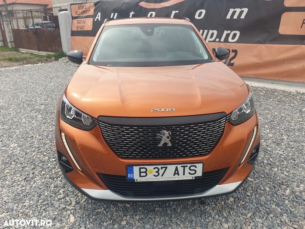Peugeot 2008 1.2 L PureTech STT Allure - 2