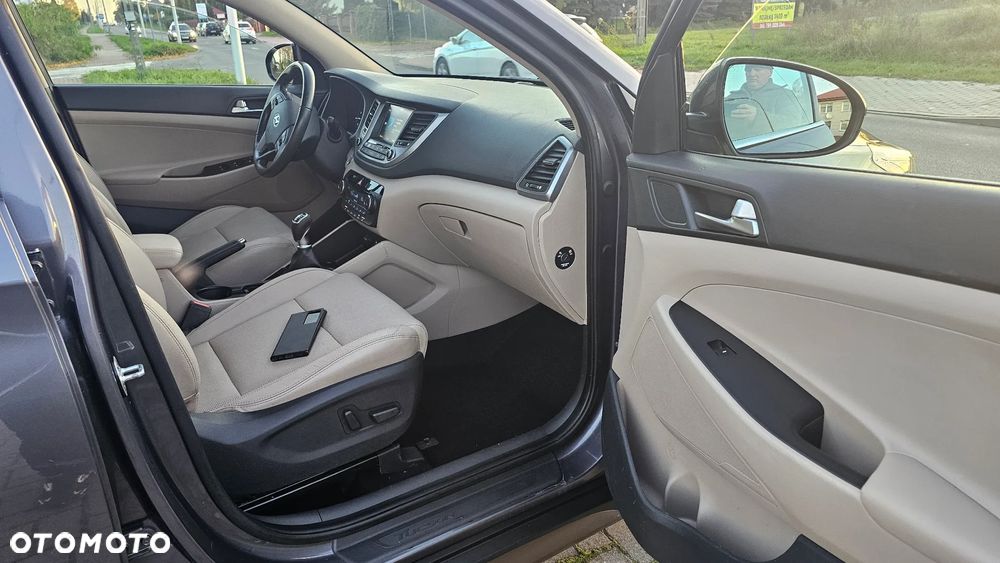 Hyundai Tucson blue 1.6 GDi 2WD Navi - 2