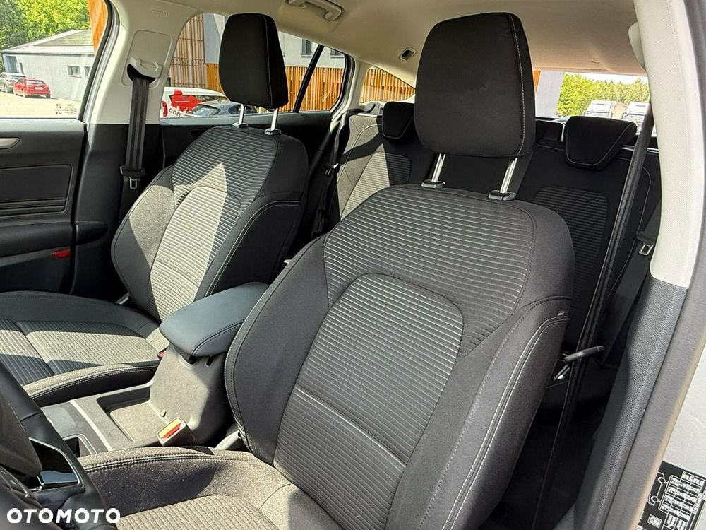 Ford Focus 1.5 EcoBlue Start-Stopp-System TITANIUM EDITION - 28