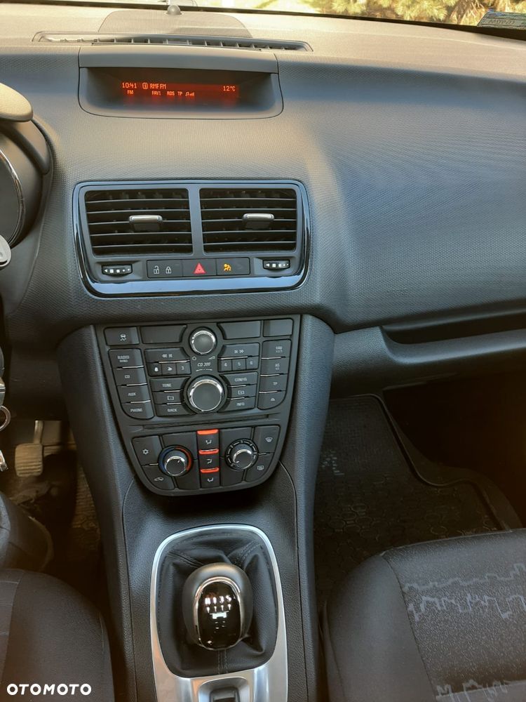 Opel Meriva 1.4 Essentia - 10