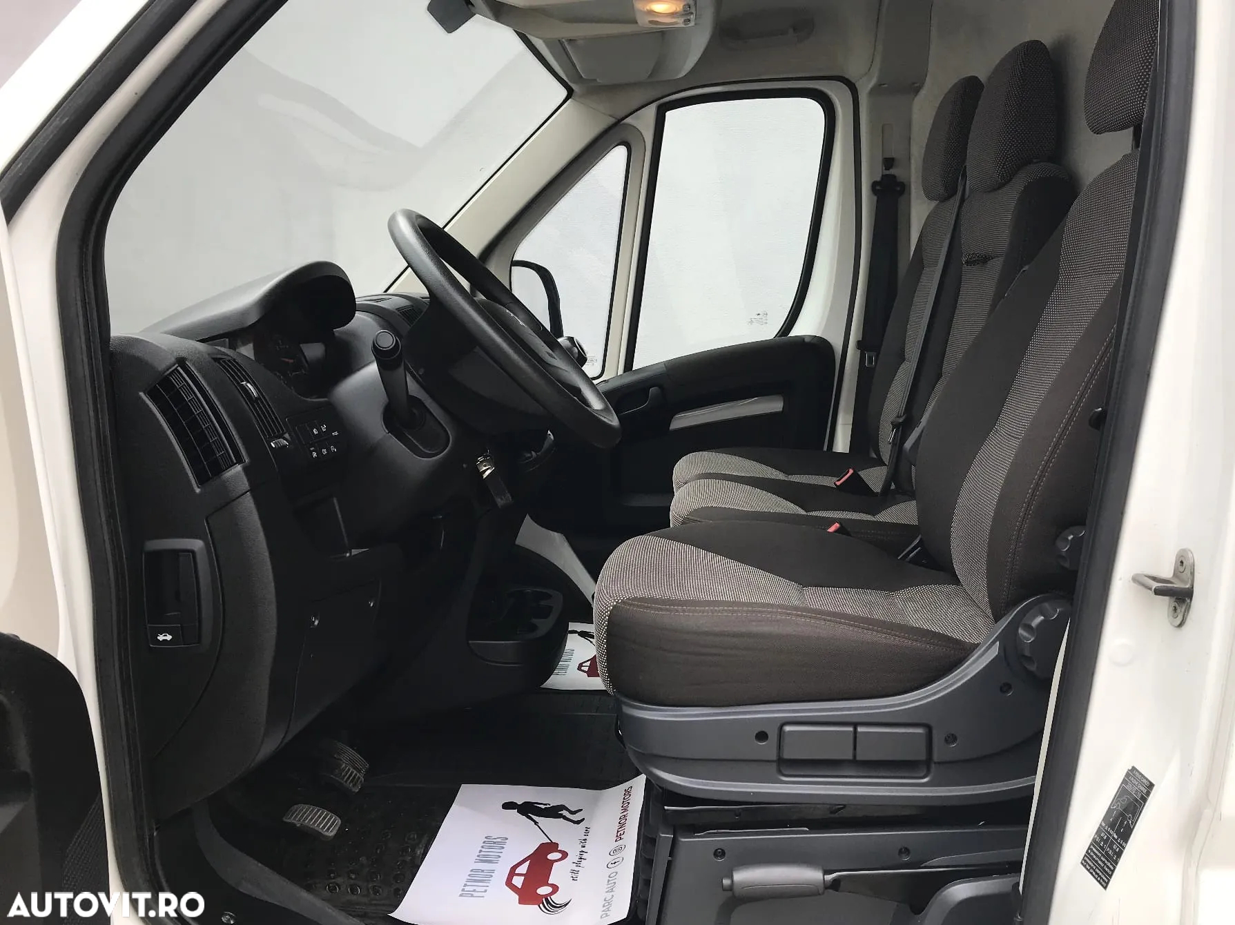 Peugeot Boxer HDi 330 L1H1 S&S Active - 13