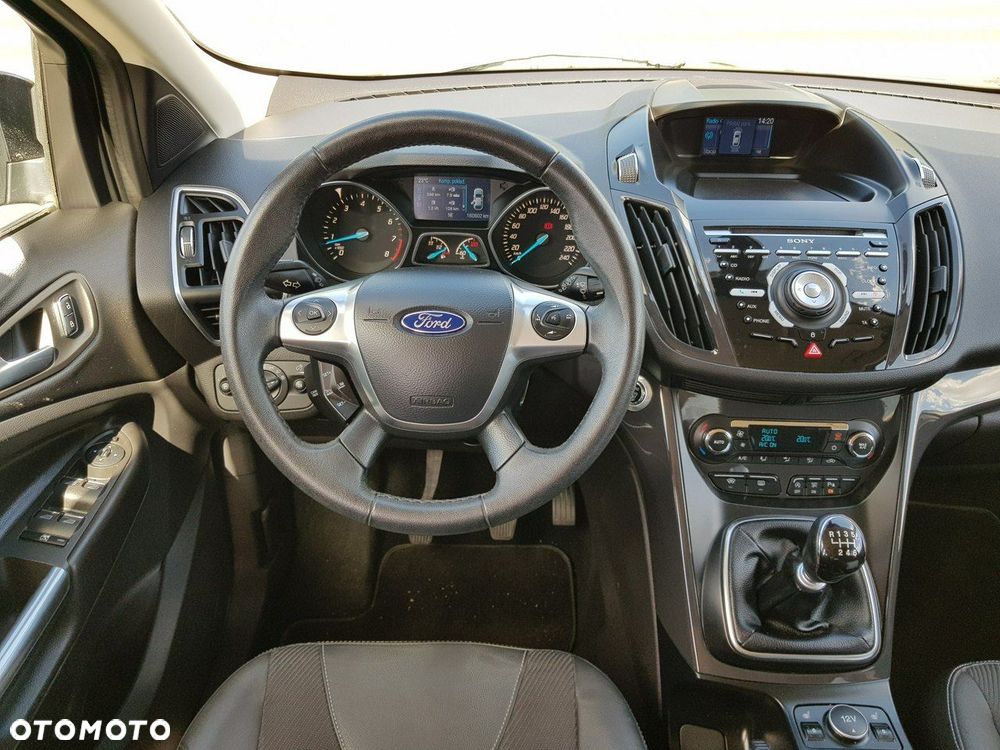 Ford Kuga - 17