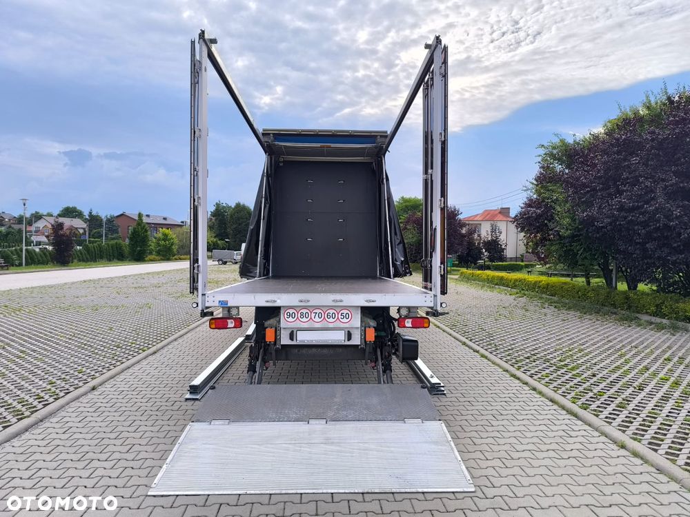 Iveco Daily 70C18 Sypialnia 2 Łóżka, WINDA!, 15 Palet, 2x Firana + Zsuwany Dach! - 12