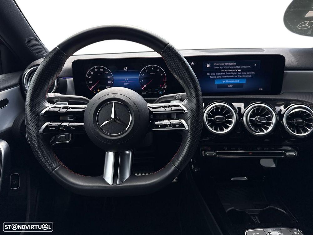 Mercedes-Benz A 200 Standard - 12