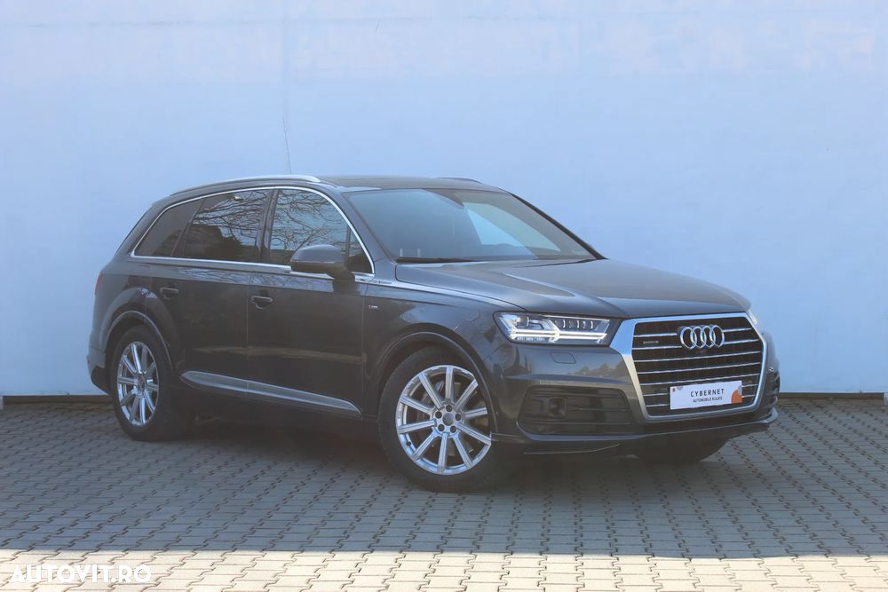 Audi Q7 - 7