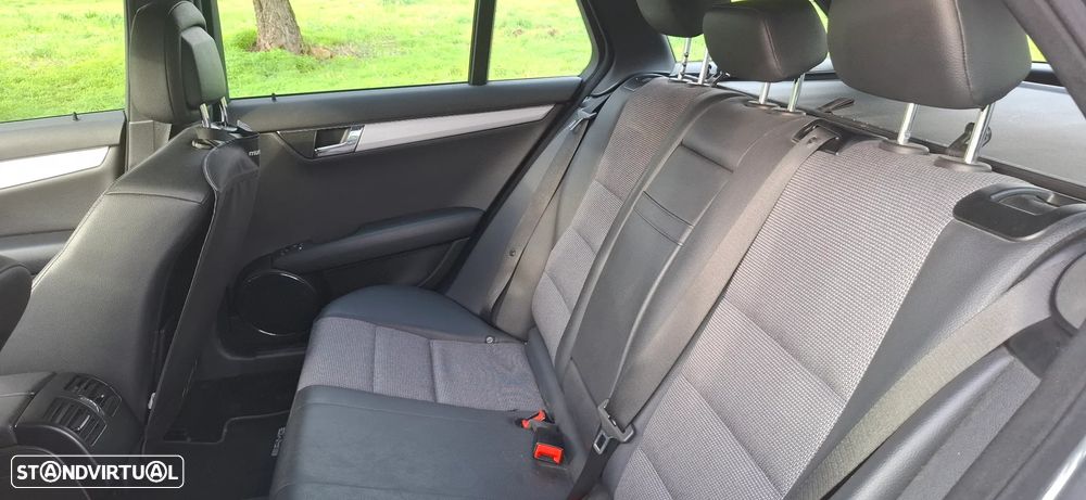 Mercedes-Benz C 220 CDi Avantgarde BlueEfficiency - 11