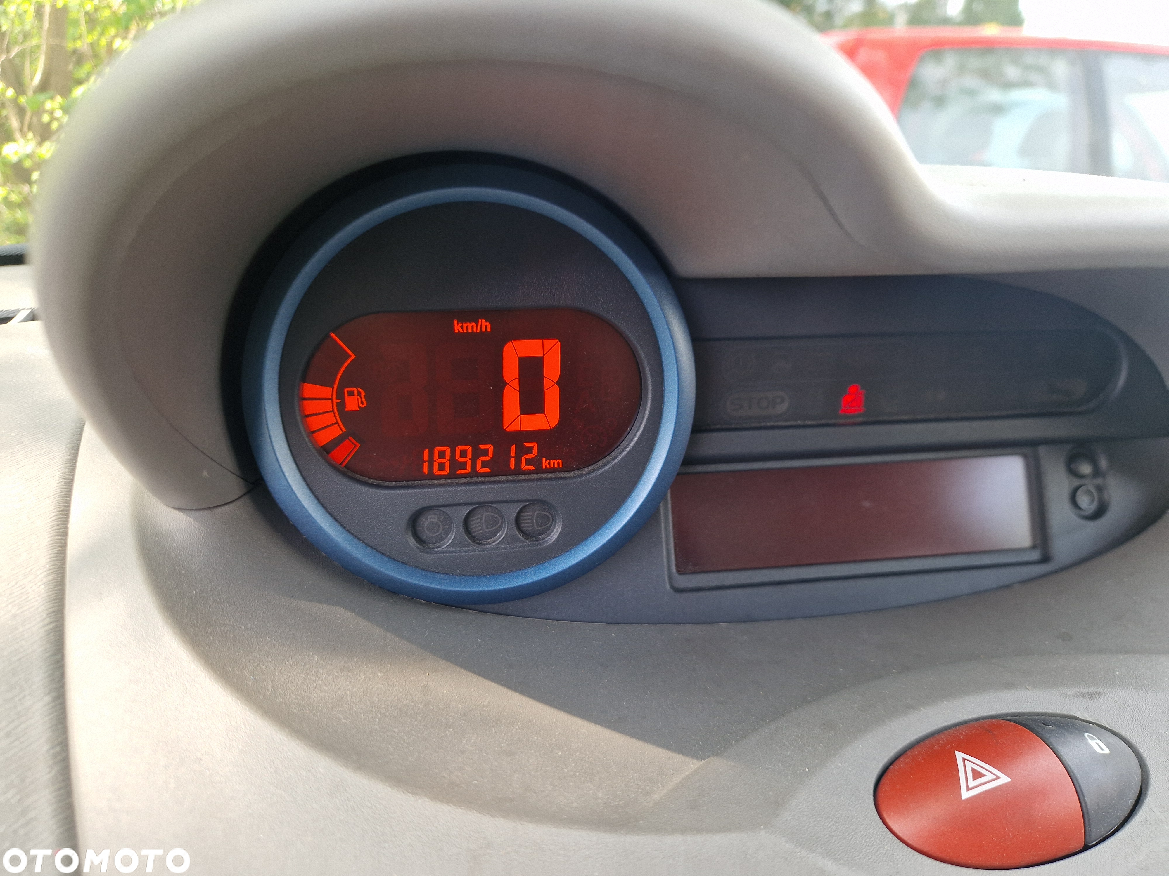 Renault Twingo - 8