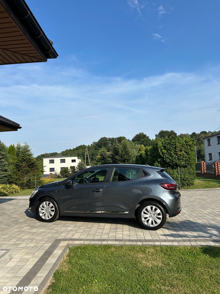 Renault Clio - 6
