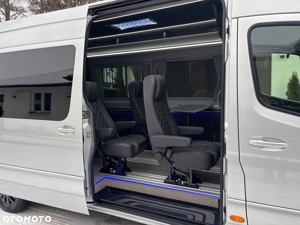Mercedes-Benz Sprinter Long SELECT 9G-Tronic 907.235 - 24