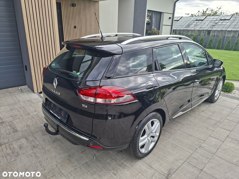 Renault Clio - 6