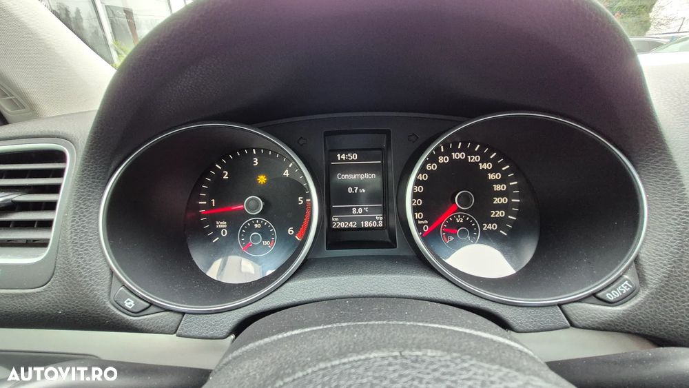 Volkswagen Golf 1.6 TDI DPF Style - 13