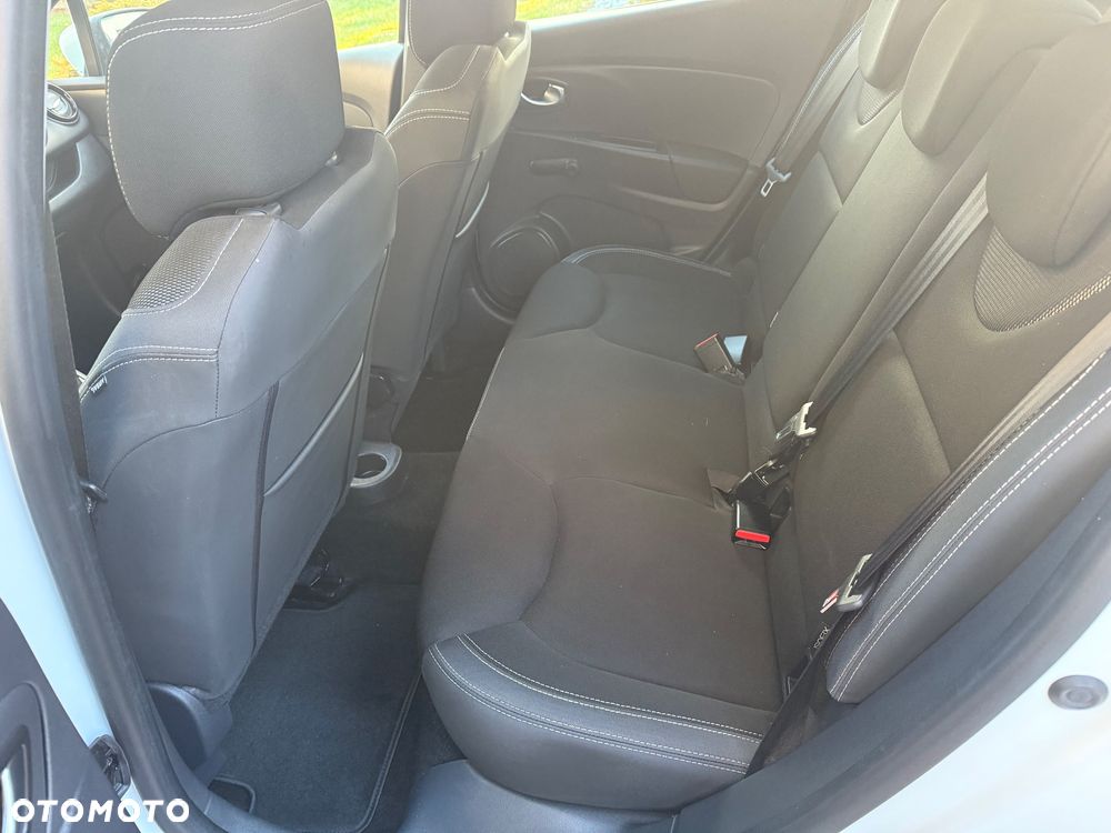 Renault Clio TCe 90 Limited - 13