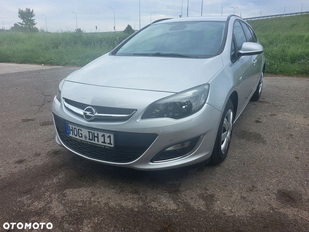 Opel Astra GTC 1.4 Turbo - 4