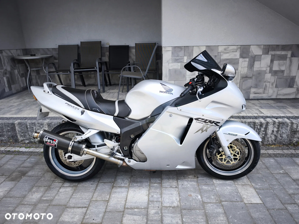 Honda CBR