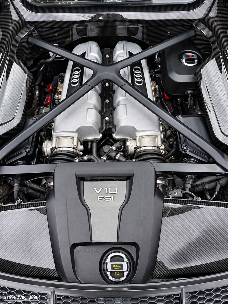 Audi R8 Coupé V10 plus 5.2 FSI quattro S tronic - 3