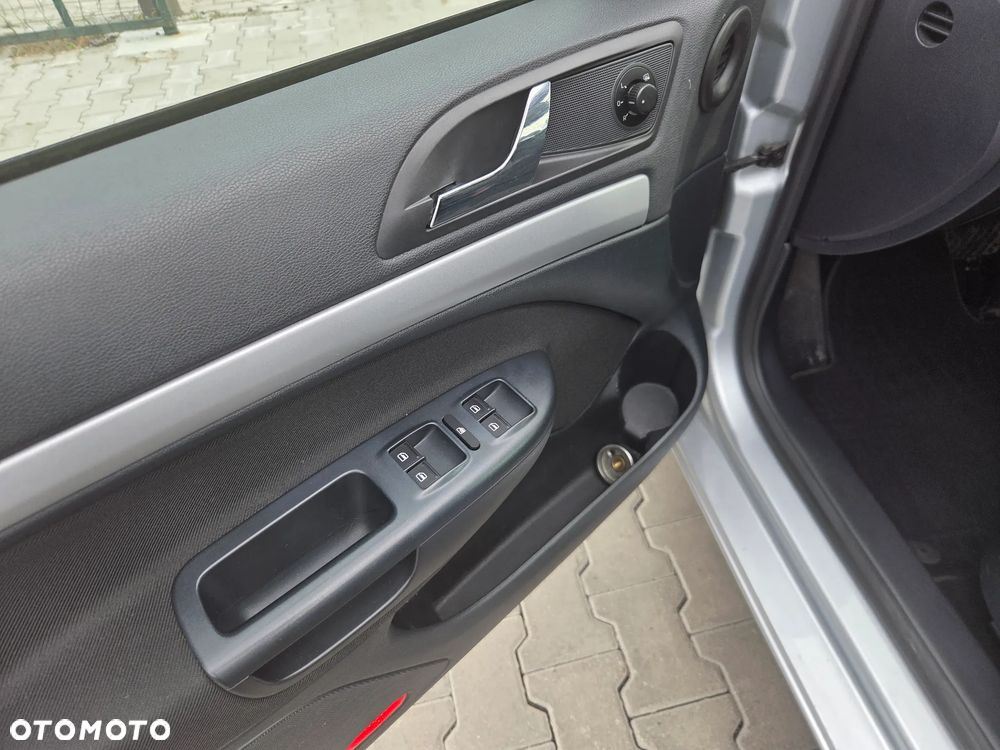 Skoda Octavia - 16