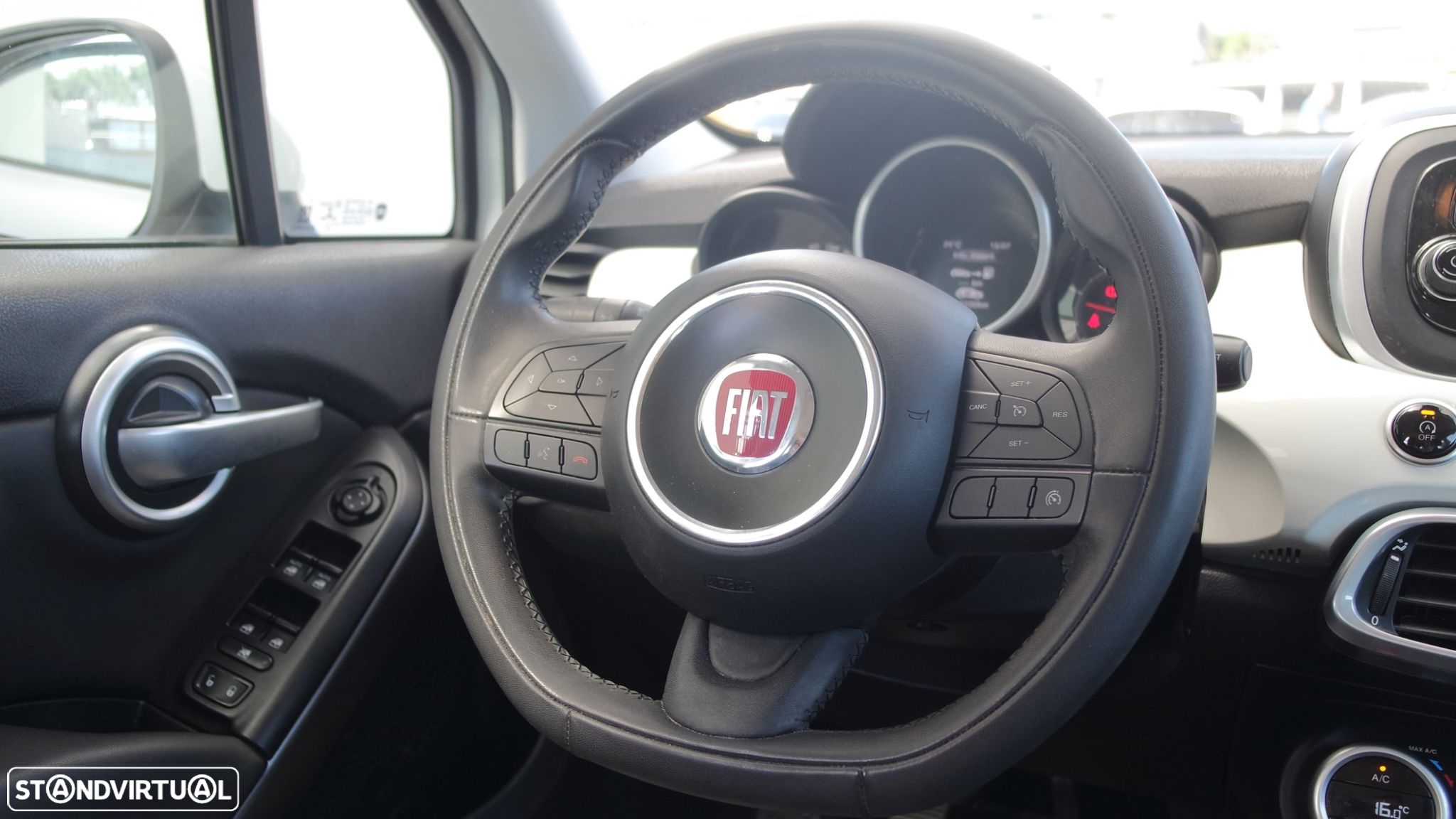 Fiat 500X 1.3 MJ Pop Star S&S - 12