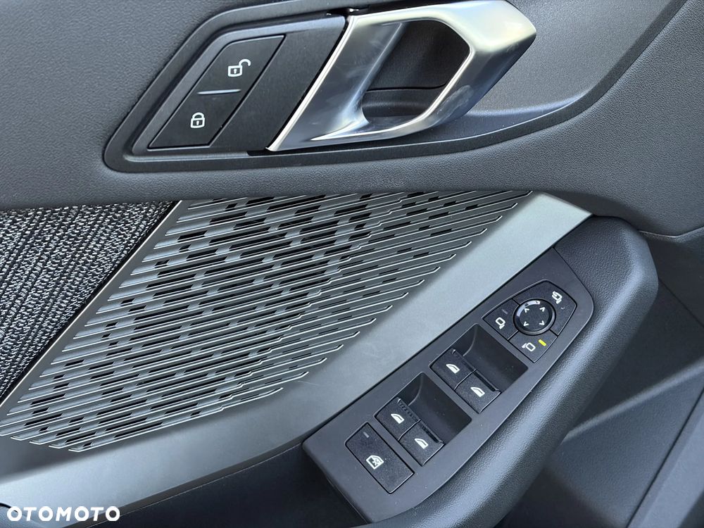 BMW Seria 1 116 - 16