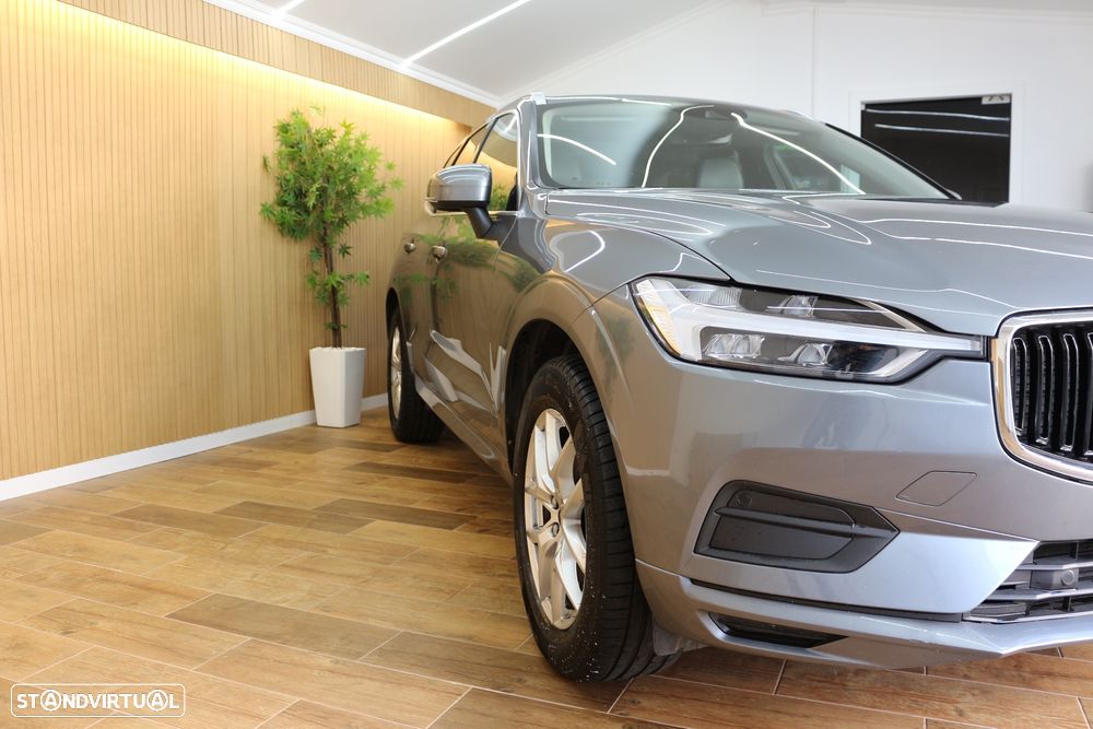 Volvo XC 40 2.0 D3 Momentum Plus - 8