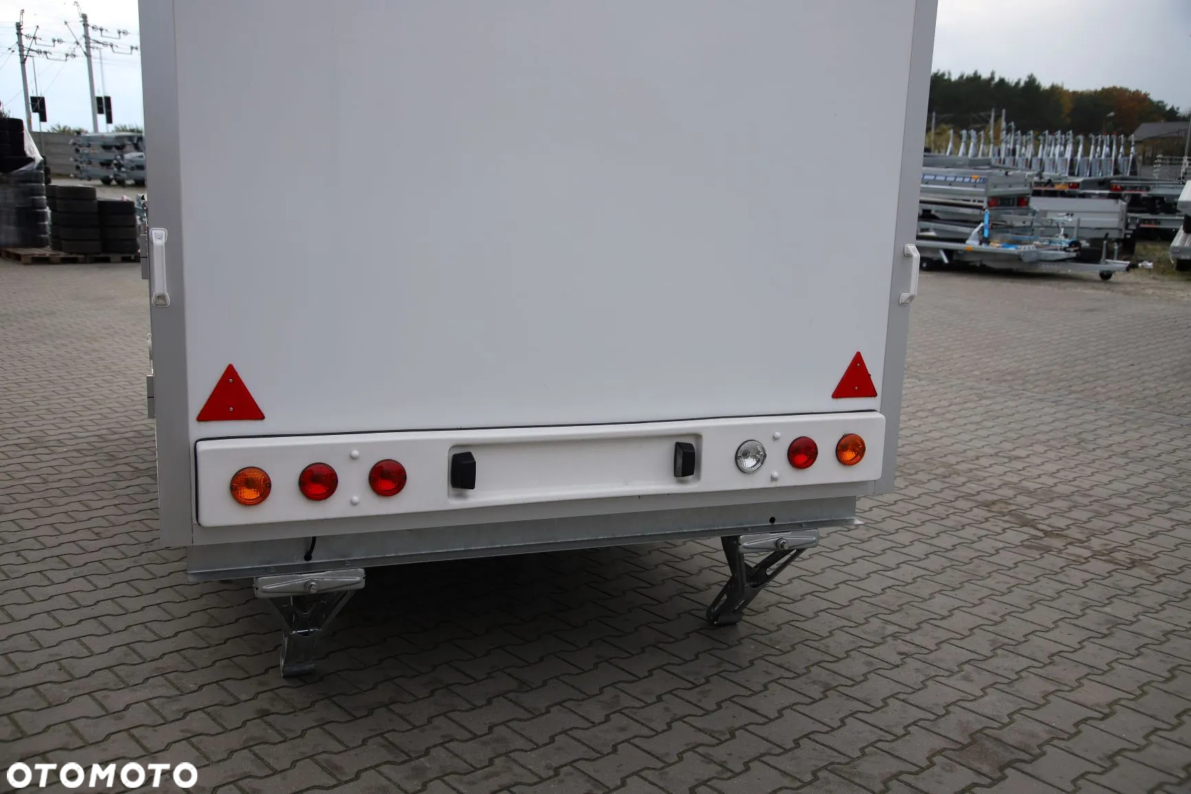 Niewiadów Przyczepa Handlowa 420x200x230 cm DMC 2000kg H20421HT - 19