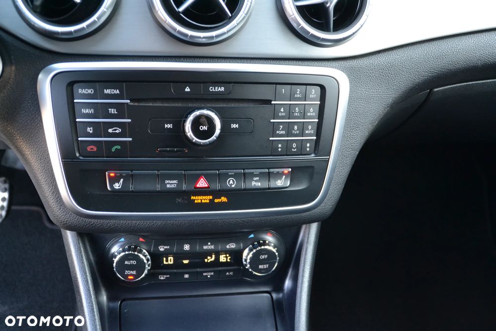 Mercedes-Benz CLA 180 d 7G-DCT AMG Line - 37