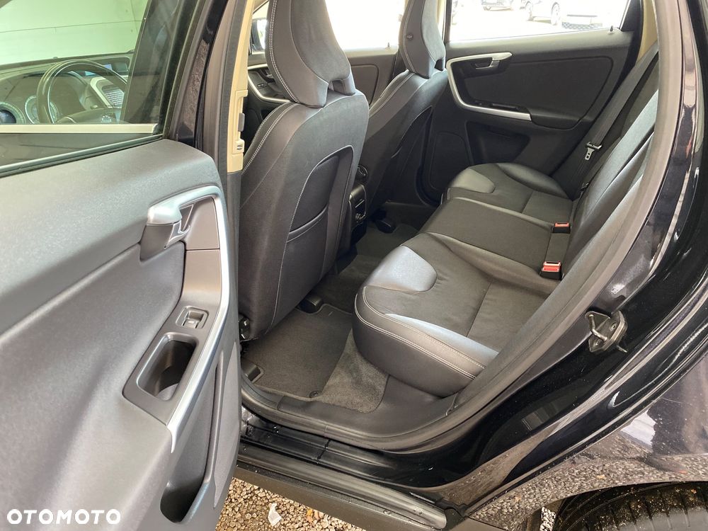Volvo XC 60 D3 Summum - 15