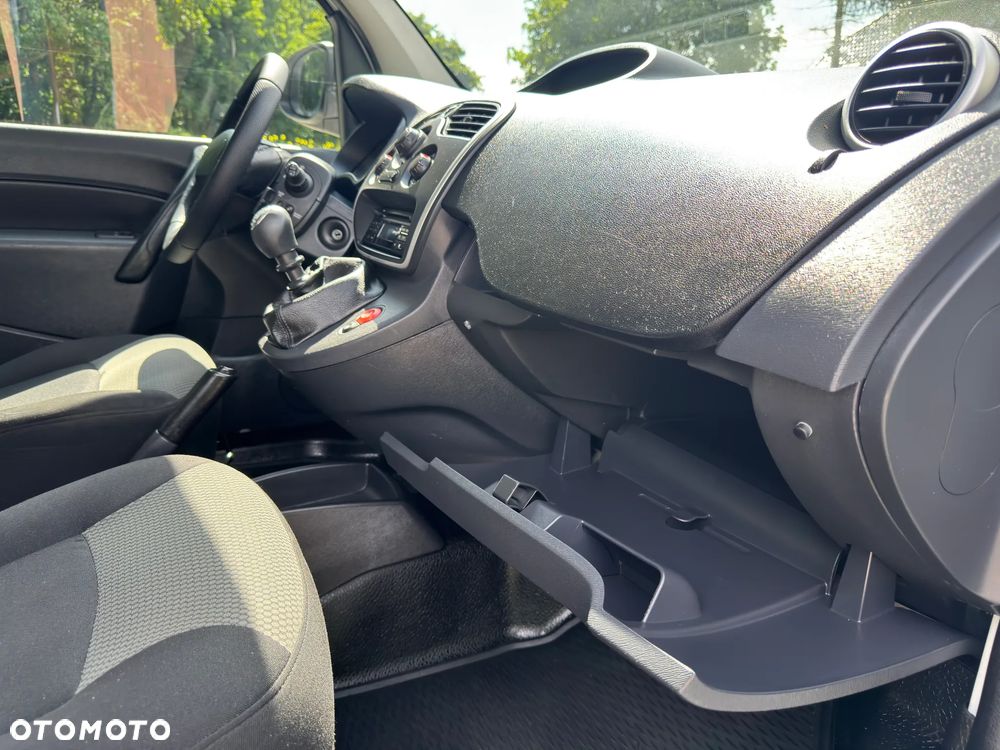 Renault Kangoo L1 - 19