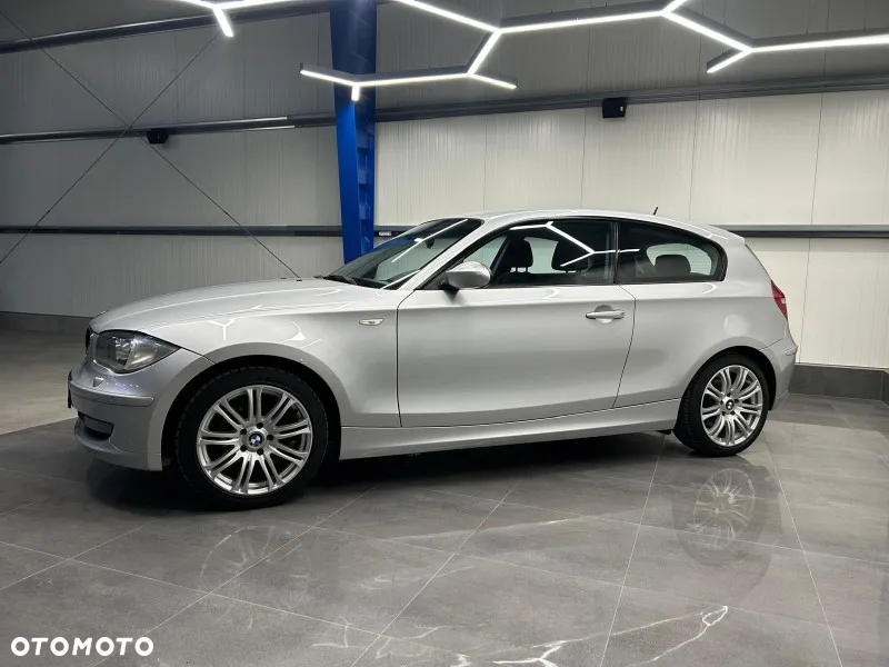 BMW Seria 1 118i - 3