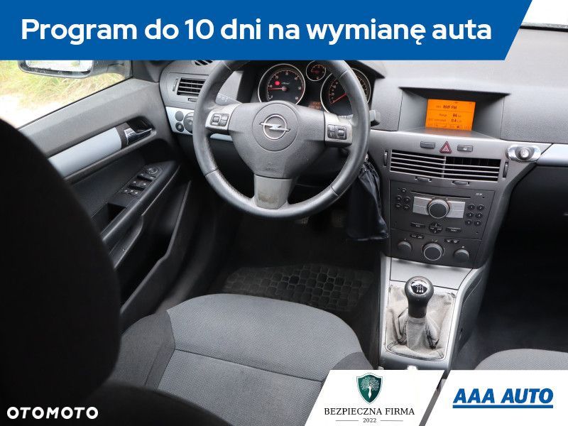 Opel Astra - 8