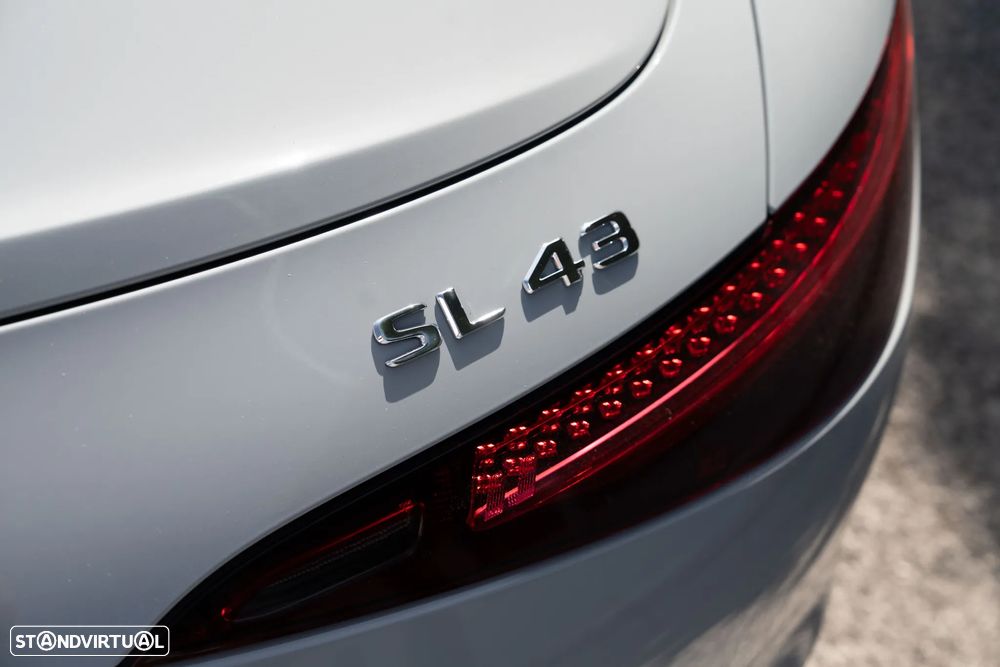 Mercedes-Benz SL 43 AMG Standard - 15