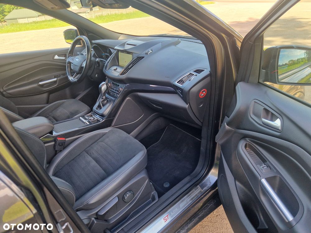 Ford Kuga 2.0 TDCi 4x4 ST-Line - 17