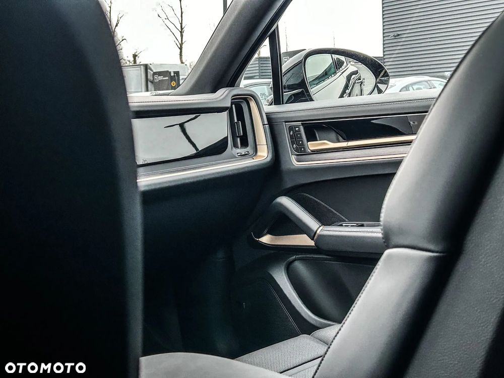 Porsche Cayenne S E-Hybrid PHEV Black Edition - 16