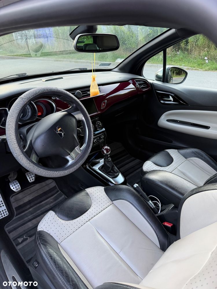 Citroën DS3 1.6 THP SportChic - 10